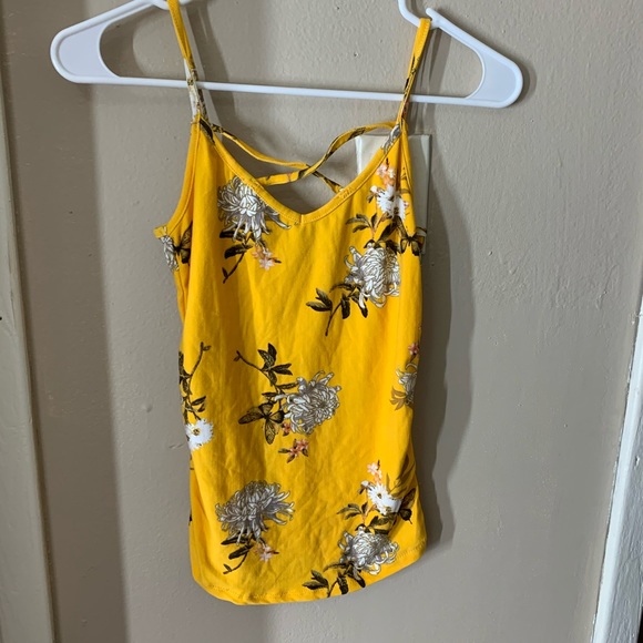 Clothes - Picture 7 of 8